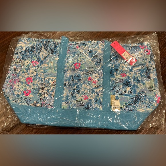 Lilly Pulitzer Mercato Canvas Tote Bag - Blue Peri Lilly Loves North Carolina - Picture 10 of 11